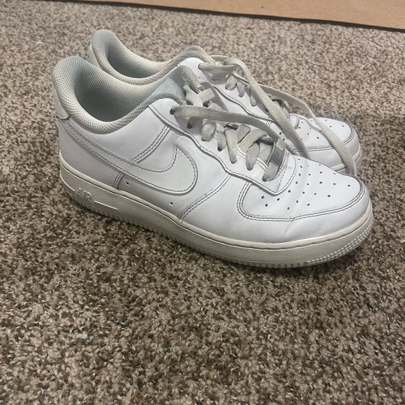 Nike Air Force 1 Low - Picture 1 of 4